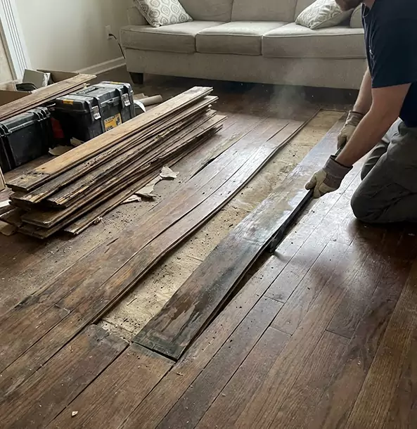 Why Morrow Homeowners Choose Morrow Restoration Pro for Water Damage Floor Repair?